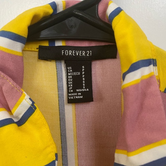 Front Tie Blouse - Picture 3 of 3